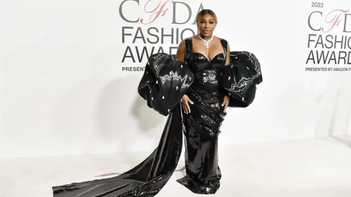 Tennis Legend Serena Williams Honored as ‘Fashion Icon’ at Prestigious Fashion Awards Night