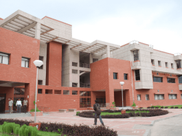 IIT Kanpur Introduces Continuing Medical Education Program