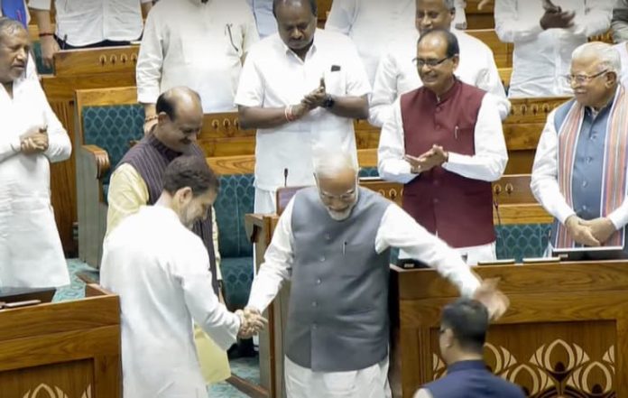 PM Modi, Rahul Gandhi Shake Hands, Buzzes Internet