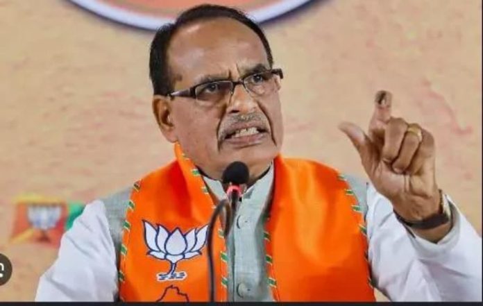 Minister Chouhan Calls for timely Input Supplies Ahead of Kharif Season