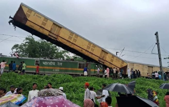 Tragic Collision: 8 Dead, 25 Injured After Goods Train Hits Kanchanjunga Express