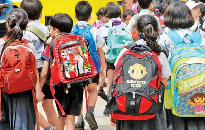 Education Ministry Announces Guidelines for Bagless Days