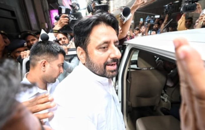 ED Seeks Judicial Custody for AAP lawmaker Amanatullah Khan