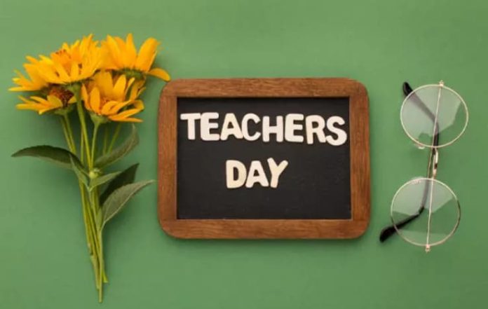 Celebrate Teachers’ Day 2024: Messages, Status and Quotes to Honor Your Mentors