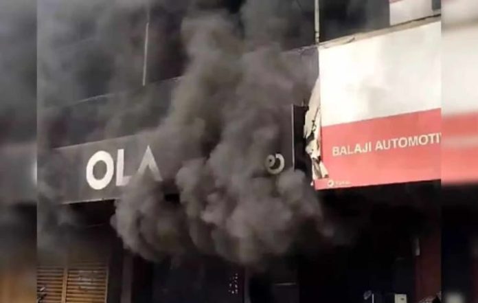 Karnataka Ola Electric Showroom Set on Fire by Anger Customer