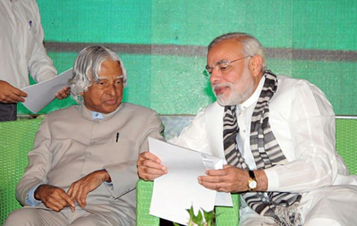 PM Modi's Tribute To APJ Abdul Kalam On His Birth Anniversary