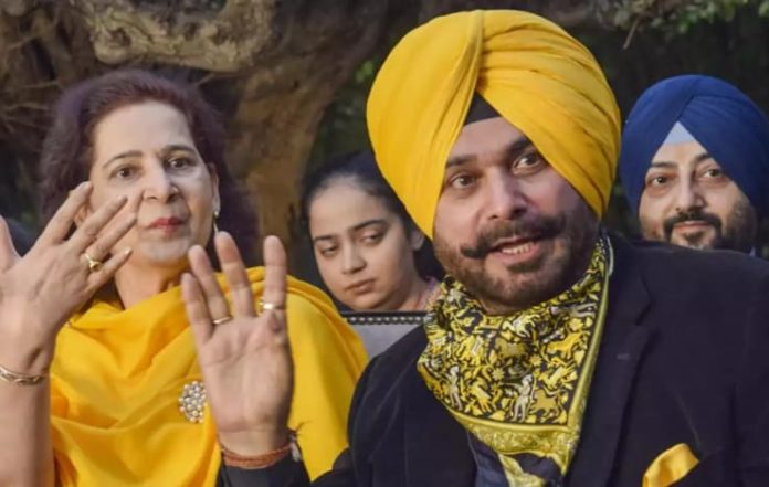 Navjot Kaur Faces Notice Over Sidhu’s Cancer Claim