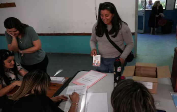 Uruguay Votes in High-Stakes Presidential Election